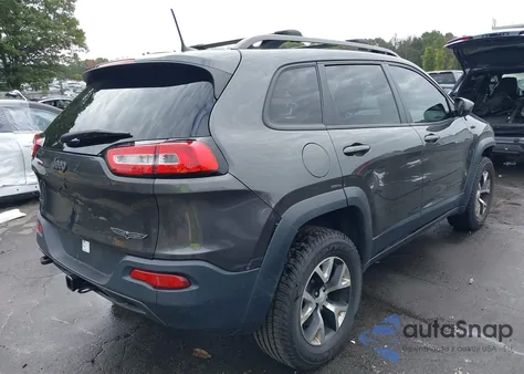 2017 Jeep Cherokee Trailhawk 4X4 z USA, uszkodzony, nr VIN 1C4PJMBS4HW647155